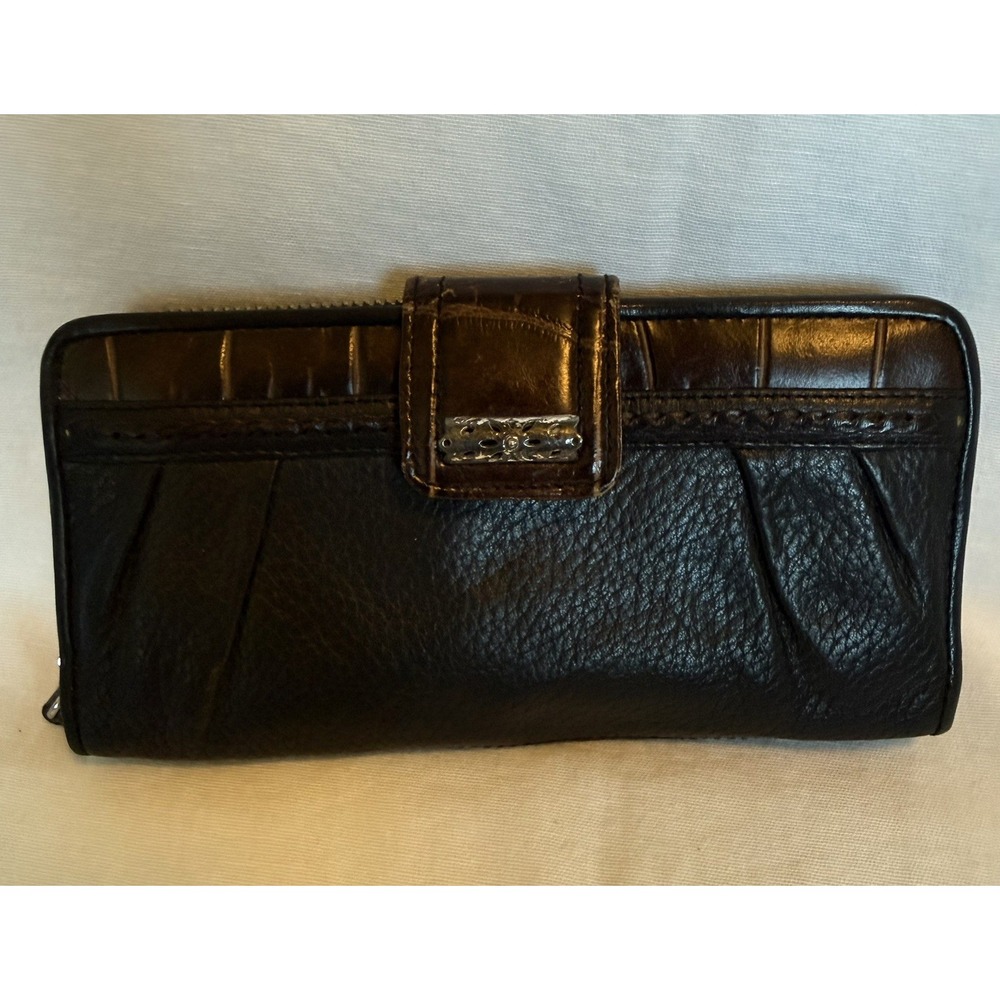 Brighton Croc Embossed Bi-Fold Checkbook Wallet Pebbled Leather Chocolate/Black